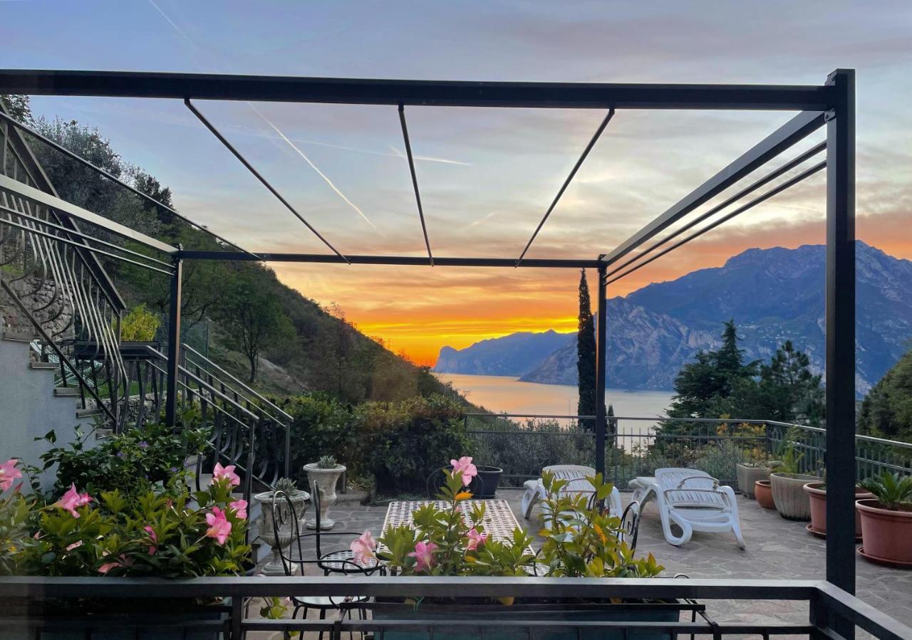Viewlake Apartment Torbole Sul Garda Kültér fotó