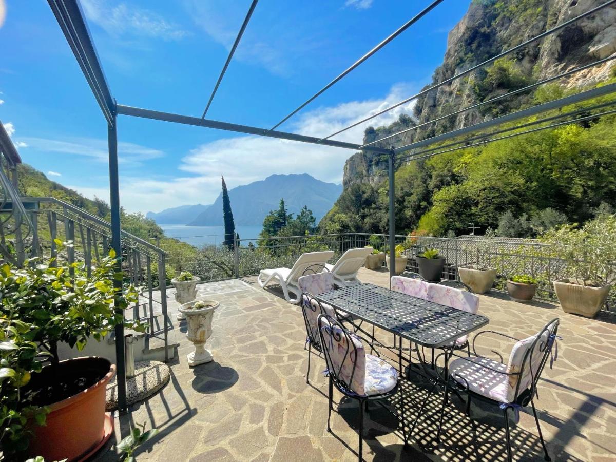 Viewlake Apartment Torbole Sul Garda Kültér fotó